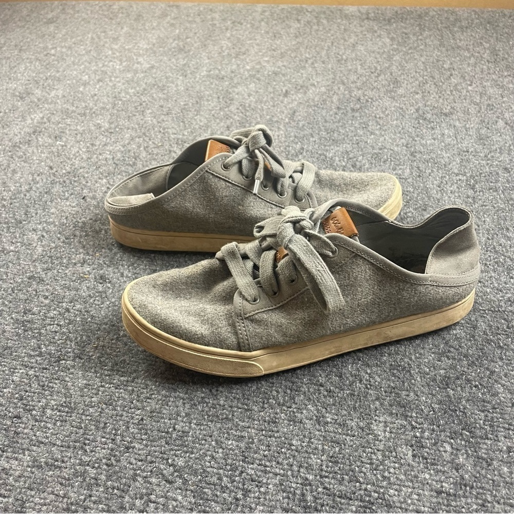 OluKai Women's Gray Sneakers